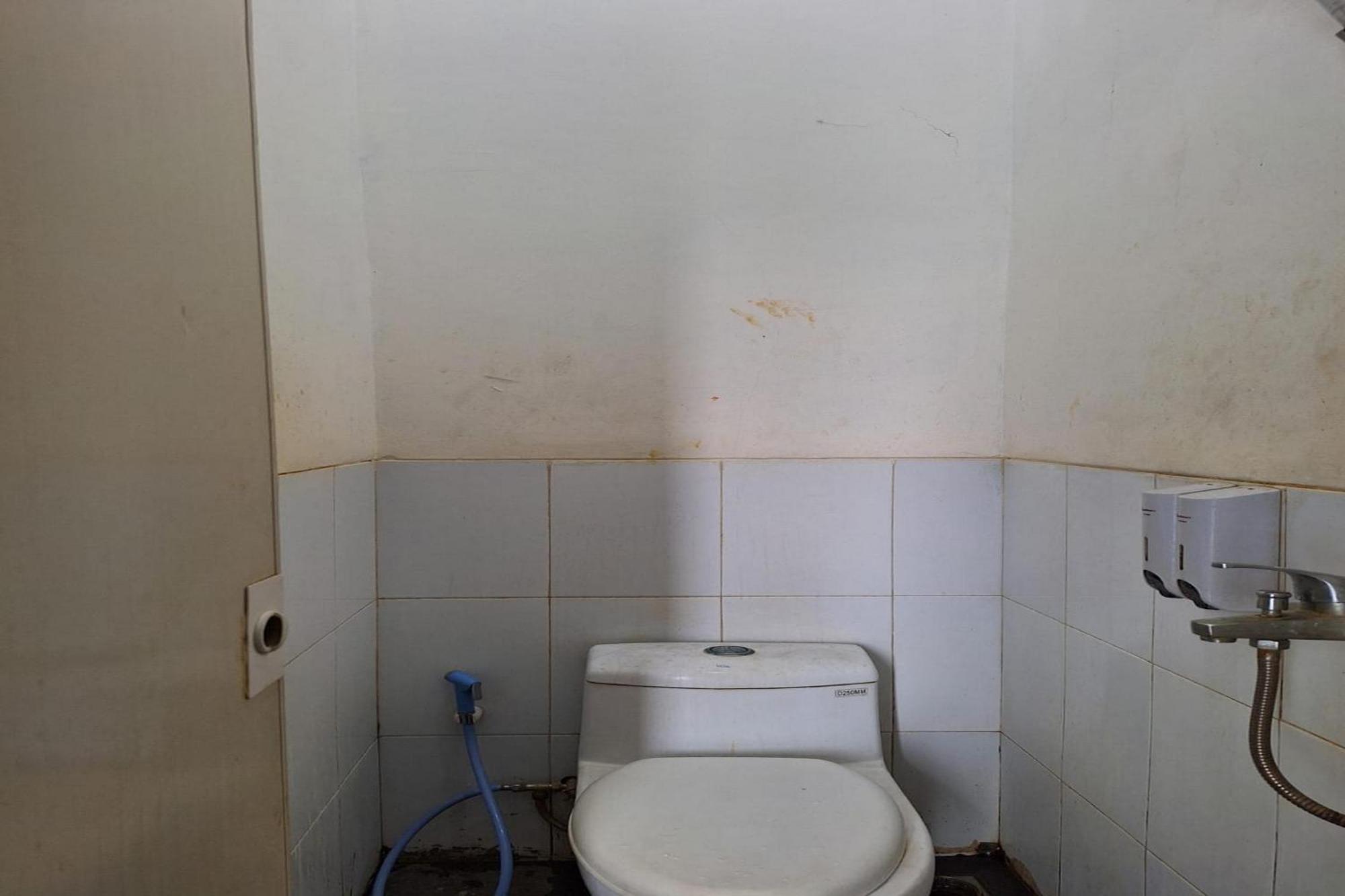Oyo 93584 Rukotel South Tangerang Ngoại thất bức ảnh
