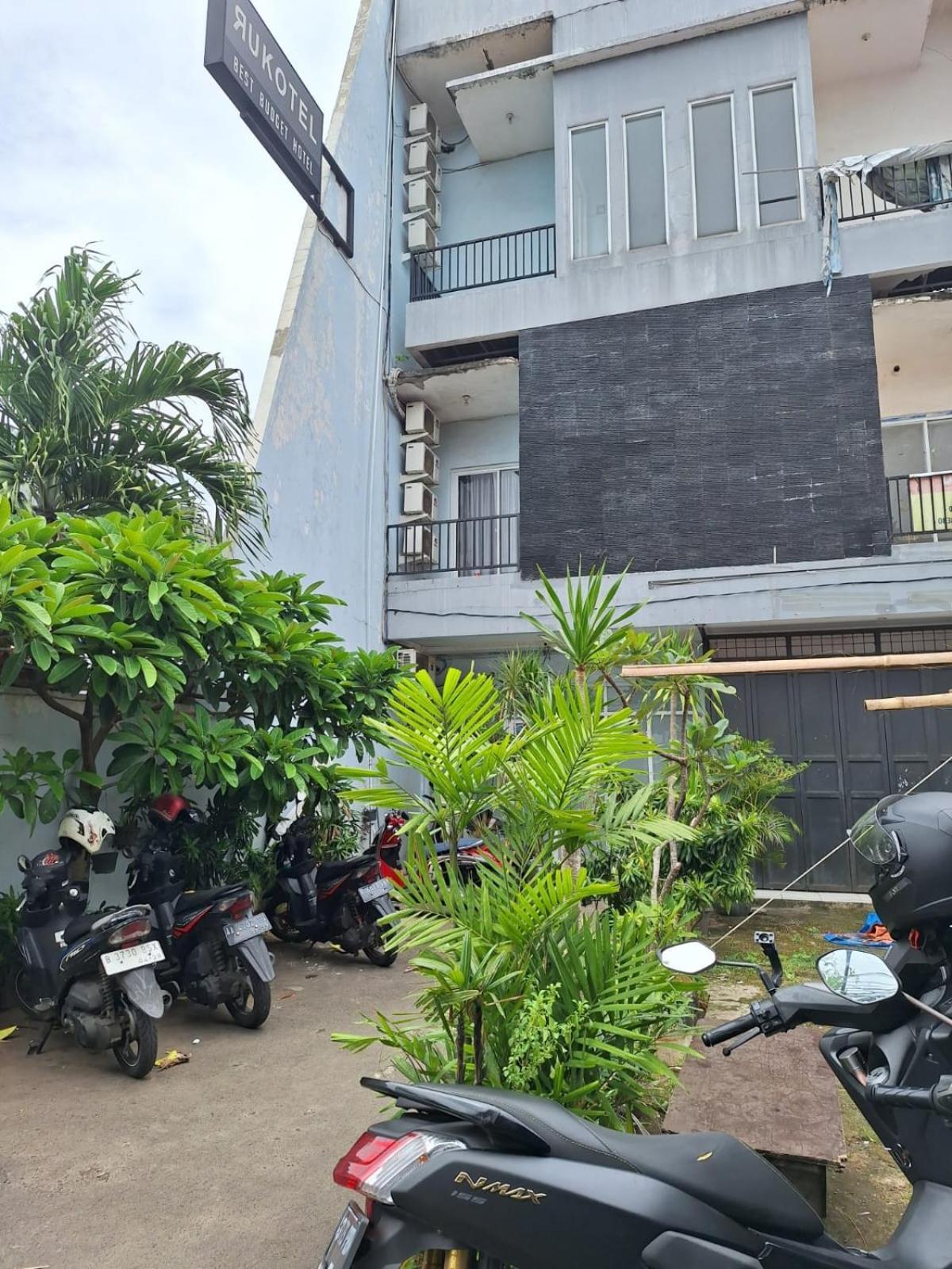 Oyo 93584 Rukotel South Tangerang Ngoại thất bức ảnh