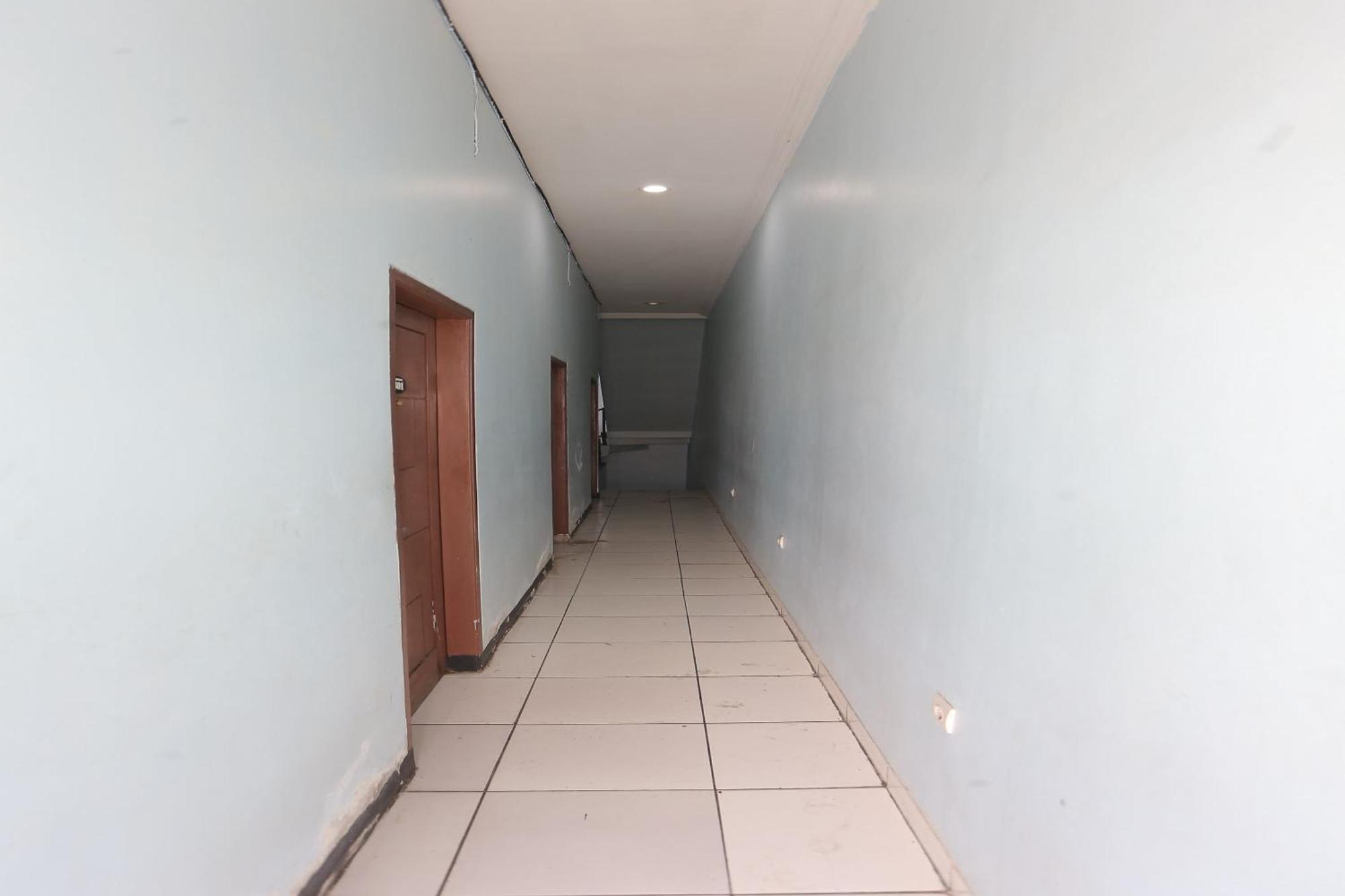 Oyo 93584 Rukotel South Tangerang Ngoại thất bức ảnh