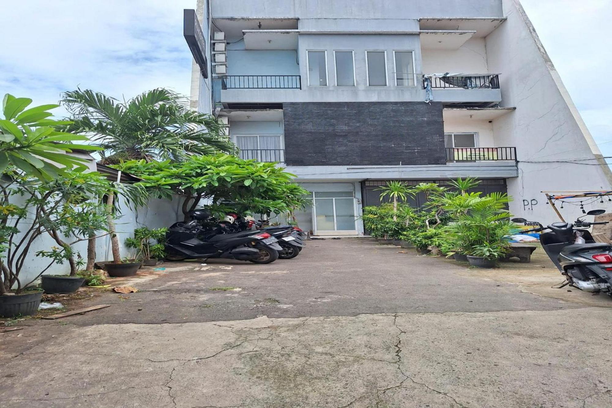 Oyo 93584 Rukotel South Tangerang Ngoại thất bức ảnh